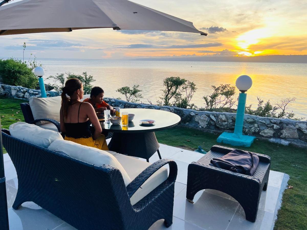 Cabilao Sunset Dive & Beach Resort Loon ภายนอก รูปภาพ