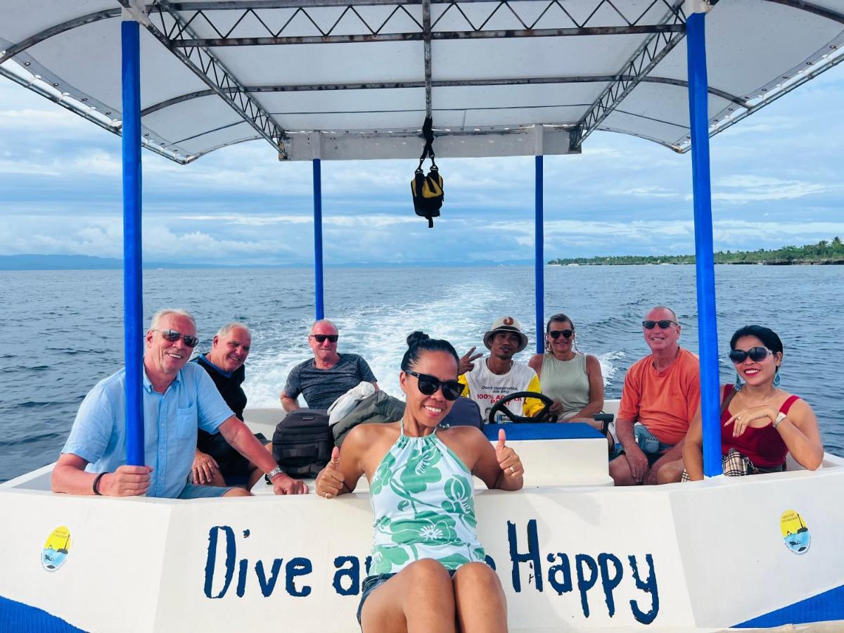 Cabilao Sunset Dive & Beach Resort Loon ภายนอก รูปภาพ
