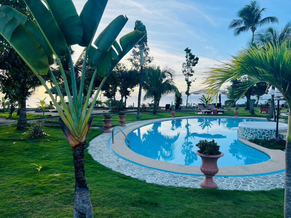 Cabilao Sunset Dive & Beach Resort Loon ภายนอก รูปภาพ