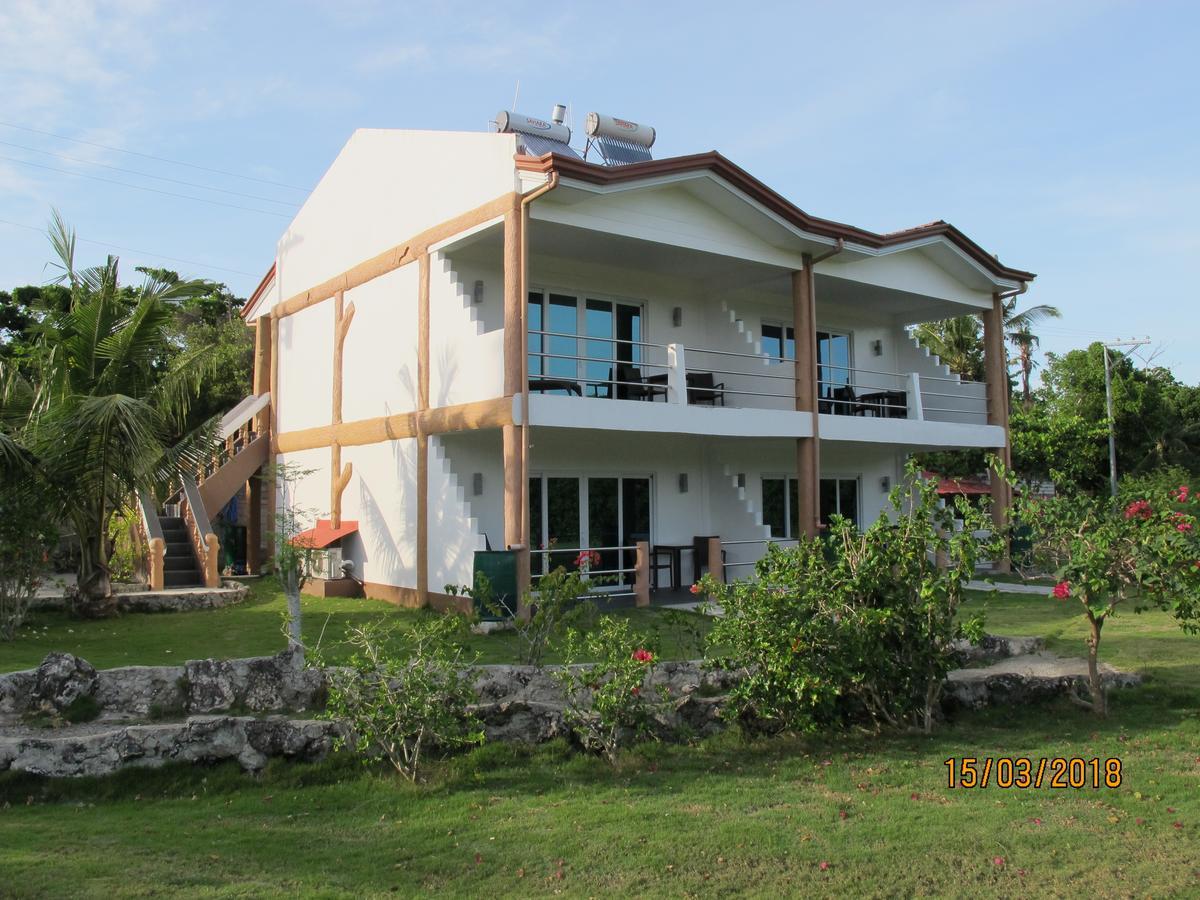 Cabilao Sunset Dive & Beach Resort Loon ภายนอก รูปภาพ